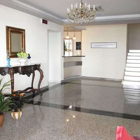 Hotel Cosmomare 3*